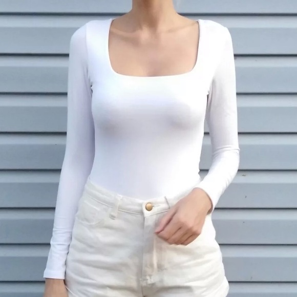 LAST 1 - Square neck long sleeve white bodysuit - Picture 6 of 8